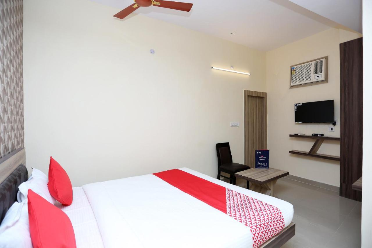 Oyo Flagship 11549 Crystal Inn Jamshedpur Εξωτερικό φωτογραφία